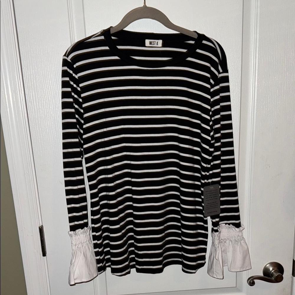 Black and White Striped Women's Top White Cuffs